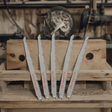225 मिमी 5TPI Wood Pruning Reciprocating Saw Blade 9 इंच प्रभावी लकड़ी काटने के लिए