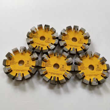 मंजिल कंक्रीट काटने 120 मिमी टक बिंदु डायमंड ब्लेड