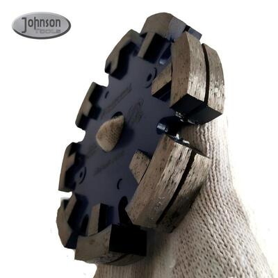 125 मिमी हॉट दबाया टक प्वाइंट डायमंड ब्लेड तीन परतों गीले उपयोग / सूखी उपयोग प्रकार